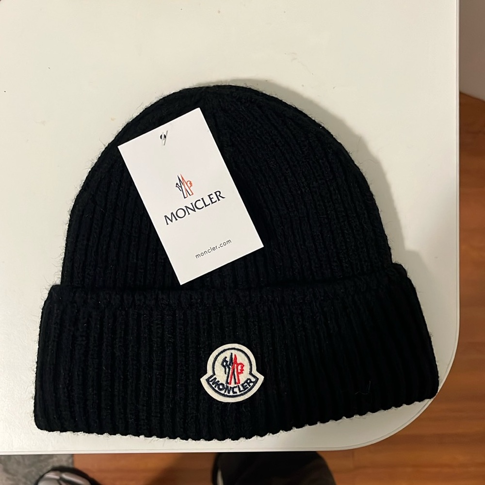Moncler beanie